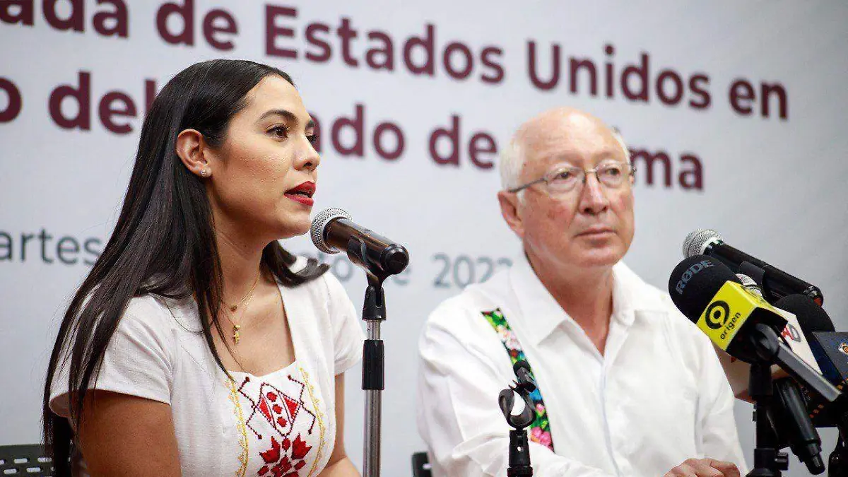 El embajador norteamericano Ken Salazar visita Colima